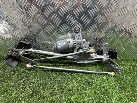 2009-2020 Nissan Elgrand E52- Front Wiper Rack Assembly PN: 5 PIN