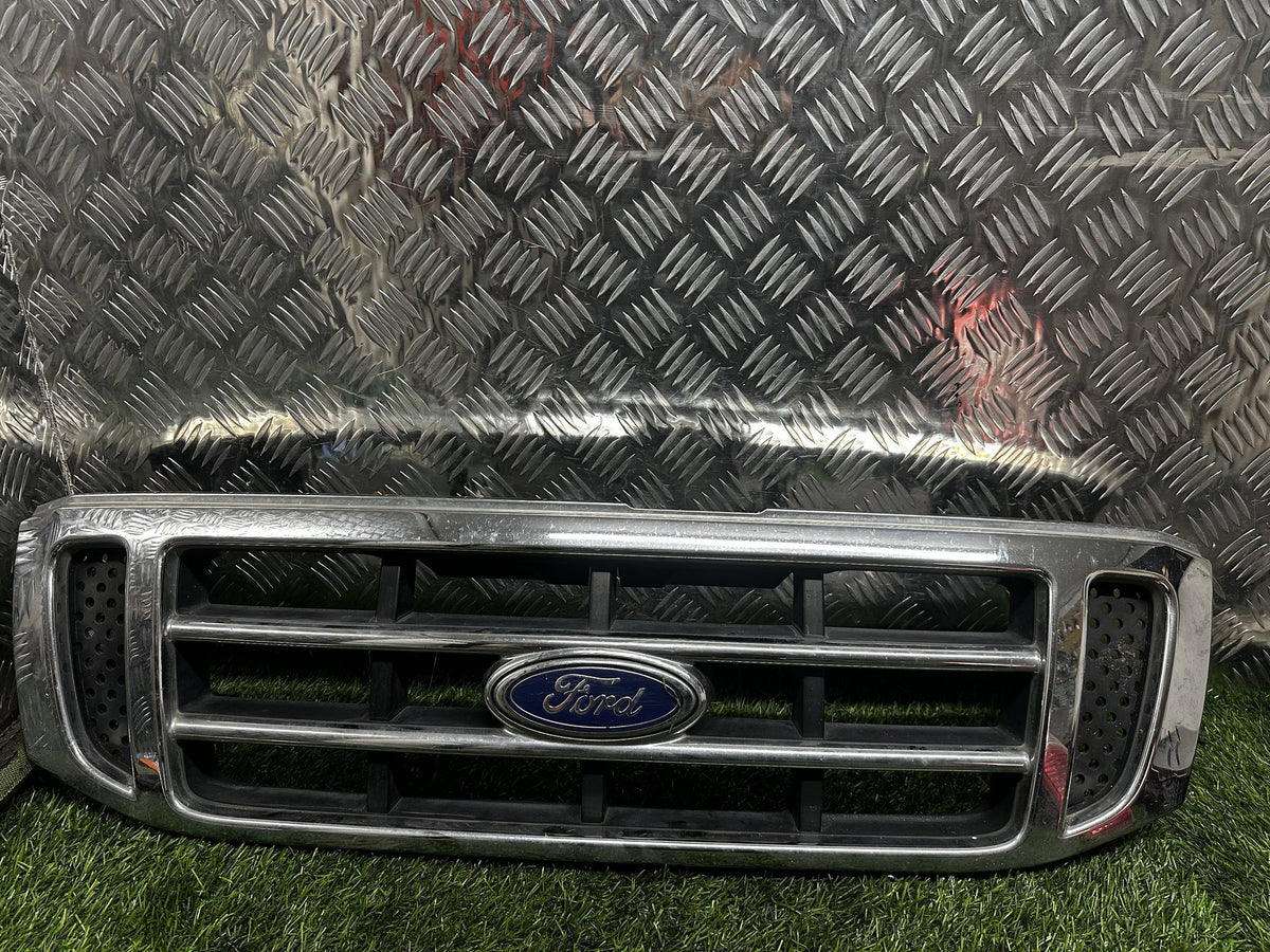 1999-2005 Ford Courier UN - Grille PN: