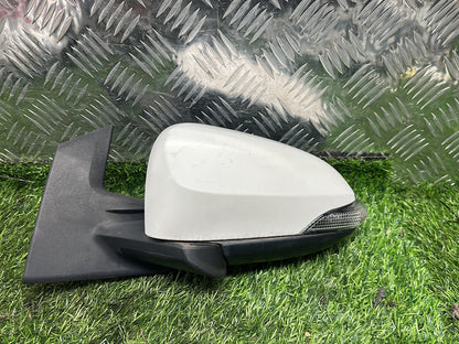 2011-2021 Toyota Aqua NHP10- Left Door Mirror PN: 7 WIRE TYPE