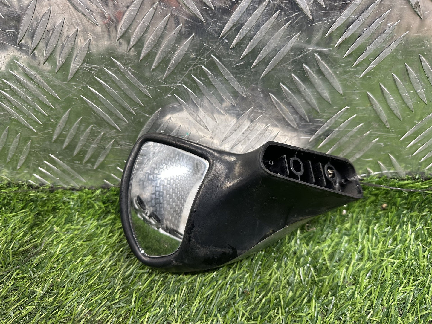 2006-2013 Nissan Dualis J10- Left Front Guard Mirror PN: