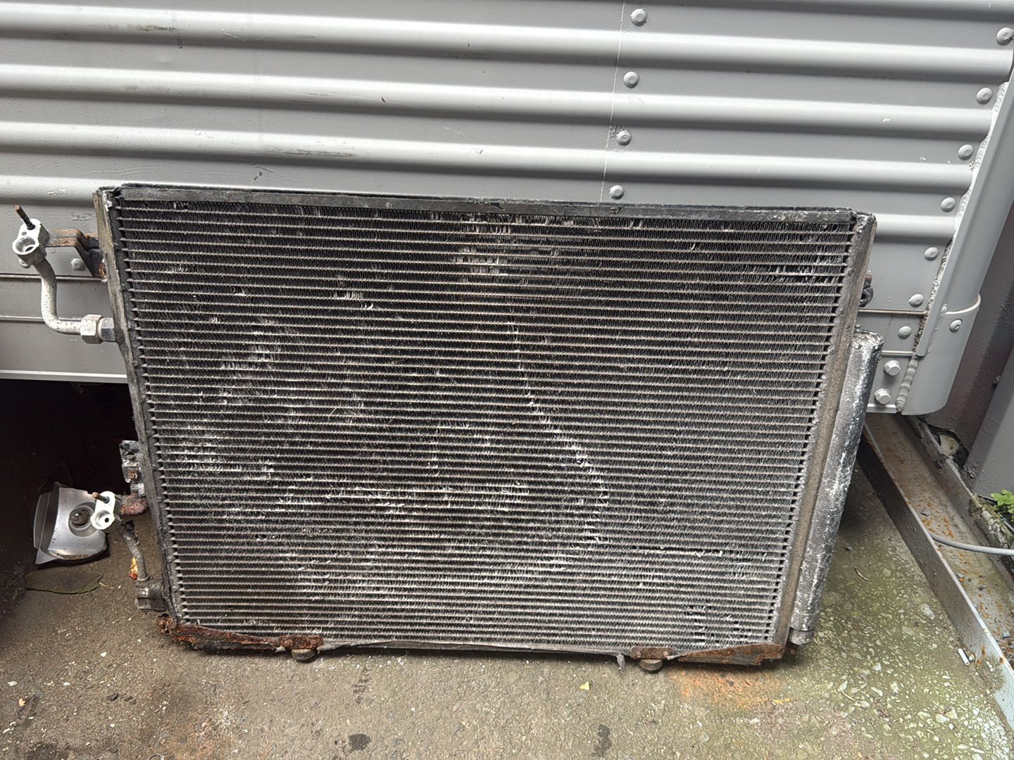 1999-2006 Mitsubishi Pajero A/C Condenser