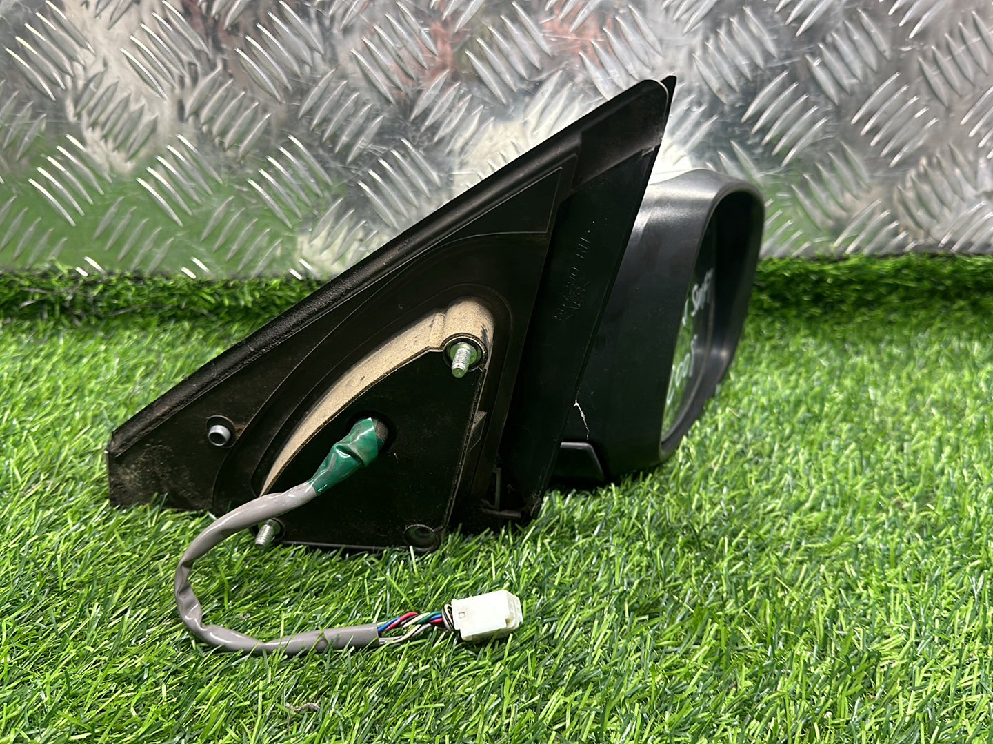 2004 - 2010 Suzuki Swift Right Door Mirror 7 Wire Type