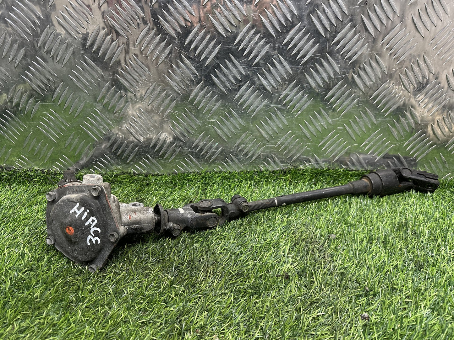 2004-2019 Toyota Hiace H200- Steering Box/Rack PN: