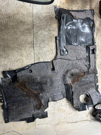 2001-2012 Nissan Caravan E25 - Front Carpet PN: