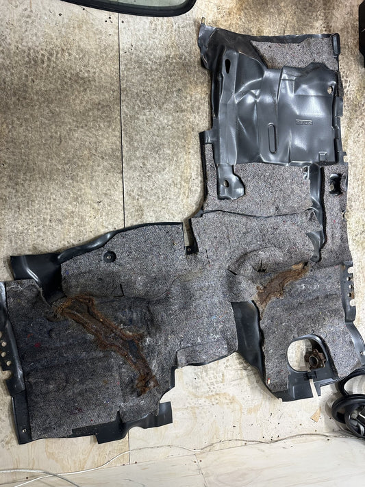 2001-2012 Nissan Caravan E25 - Front Carpet PN: