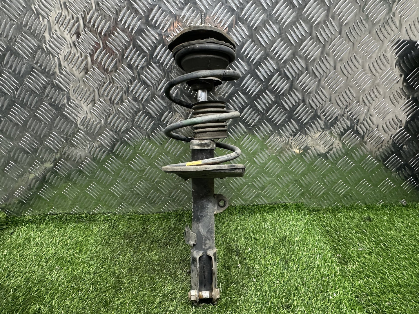 2006-2012 Toyota Corolla E140- Left Front Strut PN: TFH9L