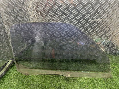 1990-2004 Toyota Hiace H100 RZH103 - Right Front Door Glass PN: AS2M