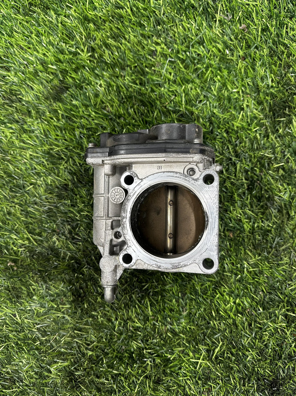 2001-2012 Nissan Caravan E25 - Throttle Body PN: QR20- HITACHI 526-01