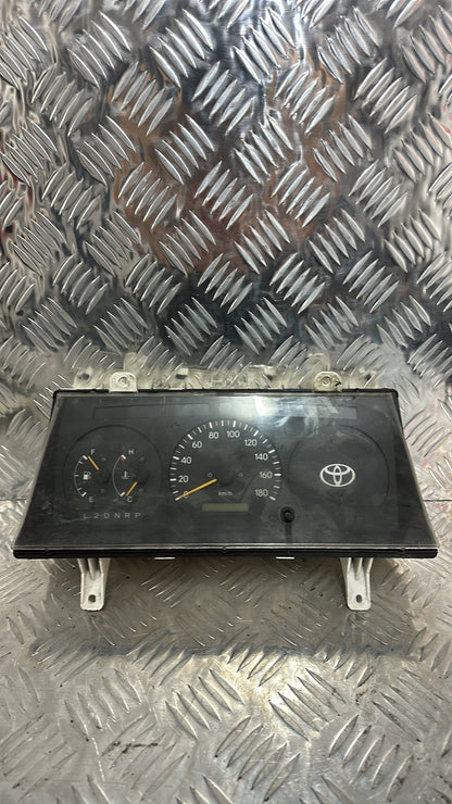 1993-2004 Toyota Hiace Instrument Cluster 83800-26300