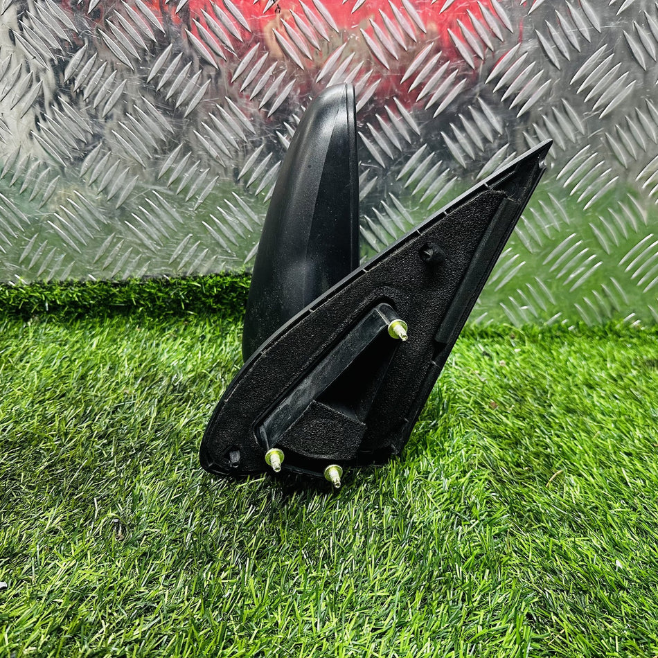2004-2019 Toyota Hiace H200 - Right Door Mirror PN: MANUAL TYPE