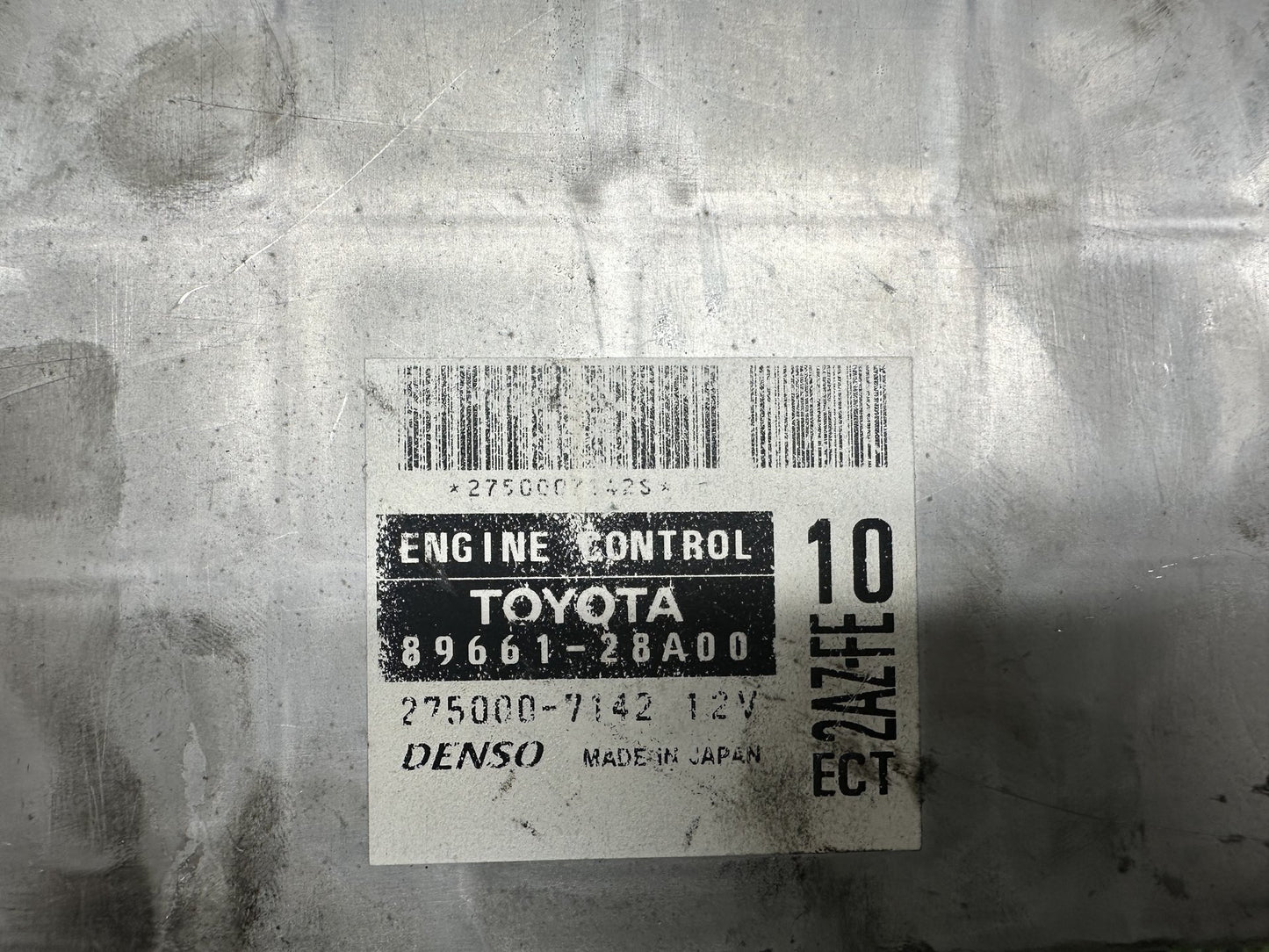 2000-2005 Toyota Estima R30 - ECU PN: 89661-28A00