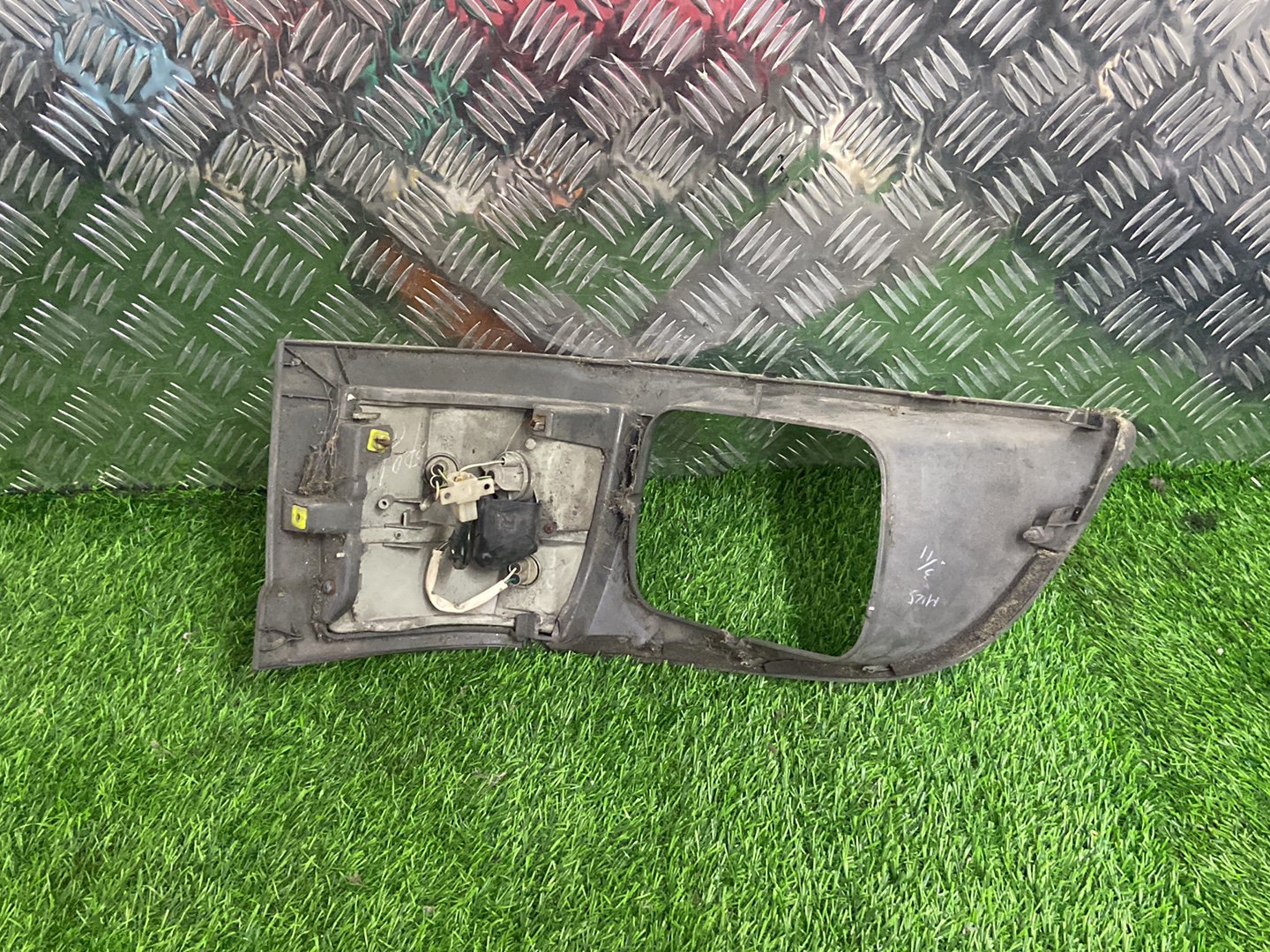 1990 - 2003 Toyota Hiace Right Corner Light TOYOTA 26-35