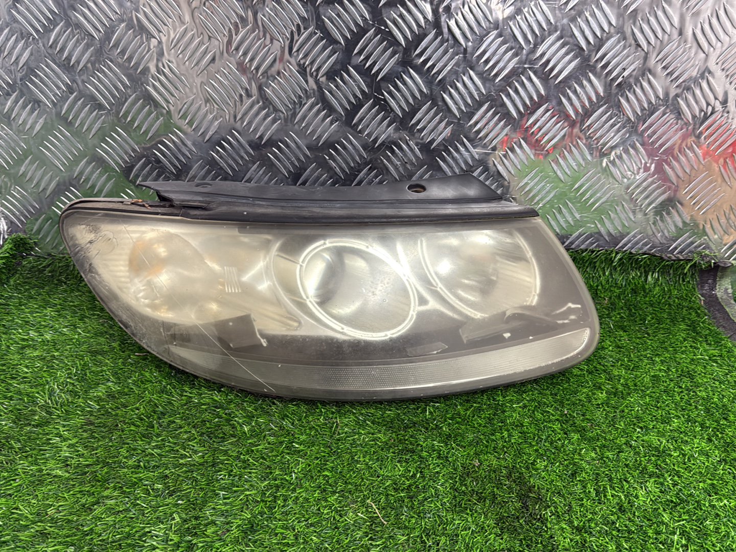 2005 - 2012 Hyundai Santa Fe Right Headlight 92102-2BXXX
