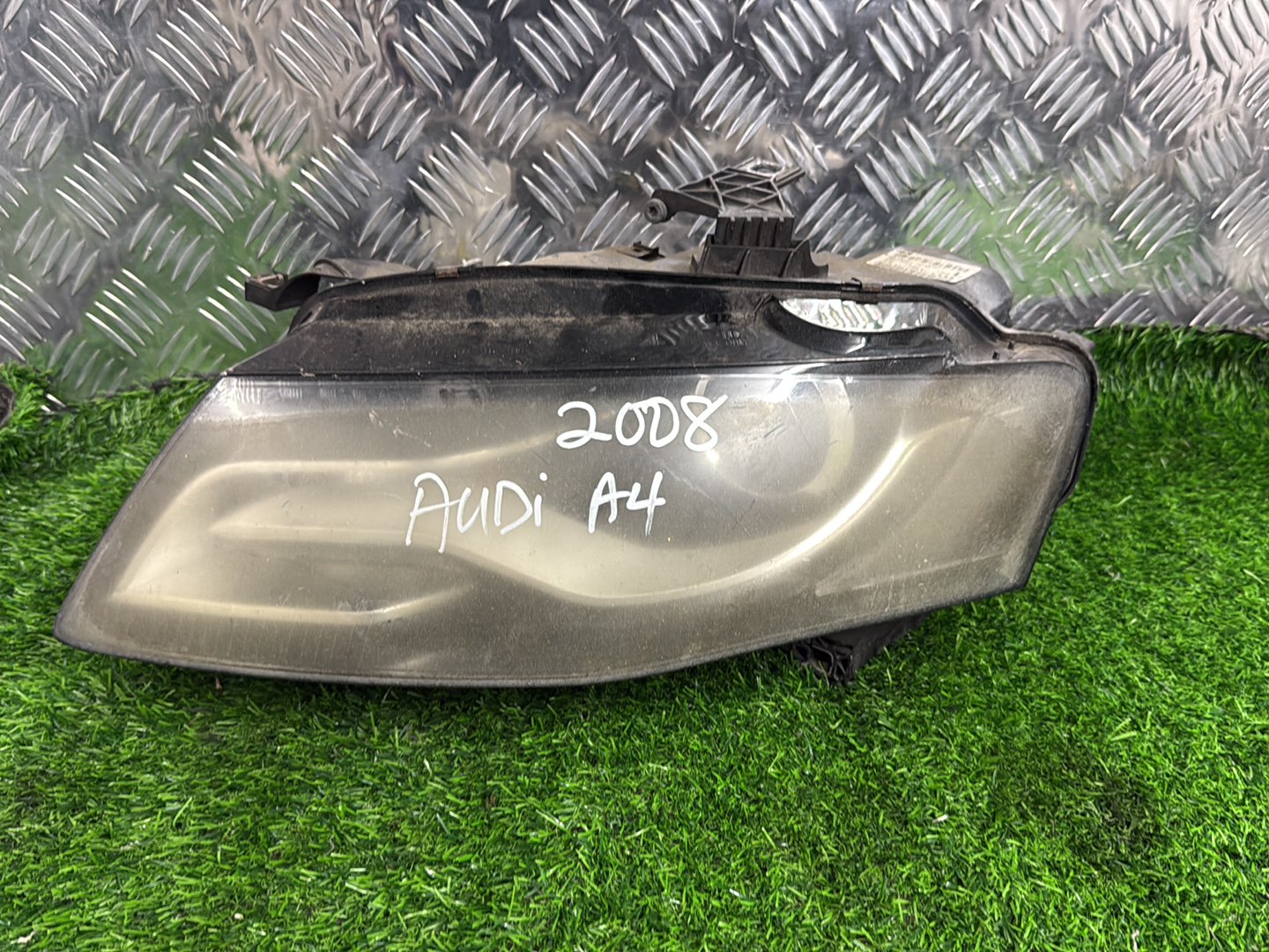 2008 - 2012 Audi A4 Left Headlight 8K0 941 003 D