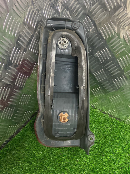 1995 - 2002 Toyota Granvia Right Taillight KOITO 26-98