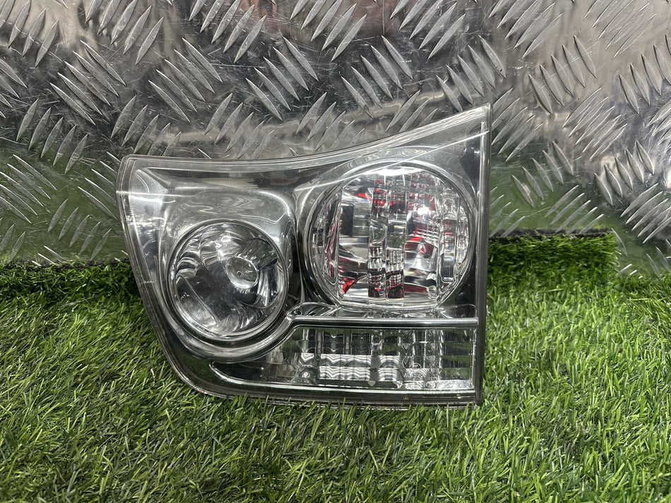 2003-2013 Toyota Harrier U30 - Right Tailgate Garnish PN: KOITO 48-41