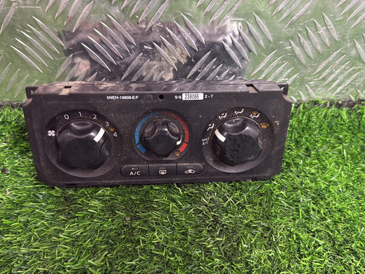 2005 - 2012 Nissan Pathfinder Climate Control Module 5NEH-19808-E/F