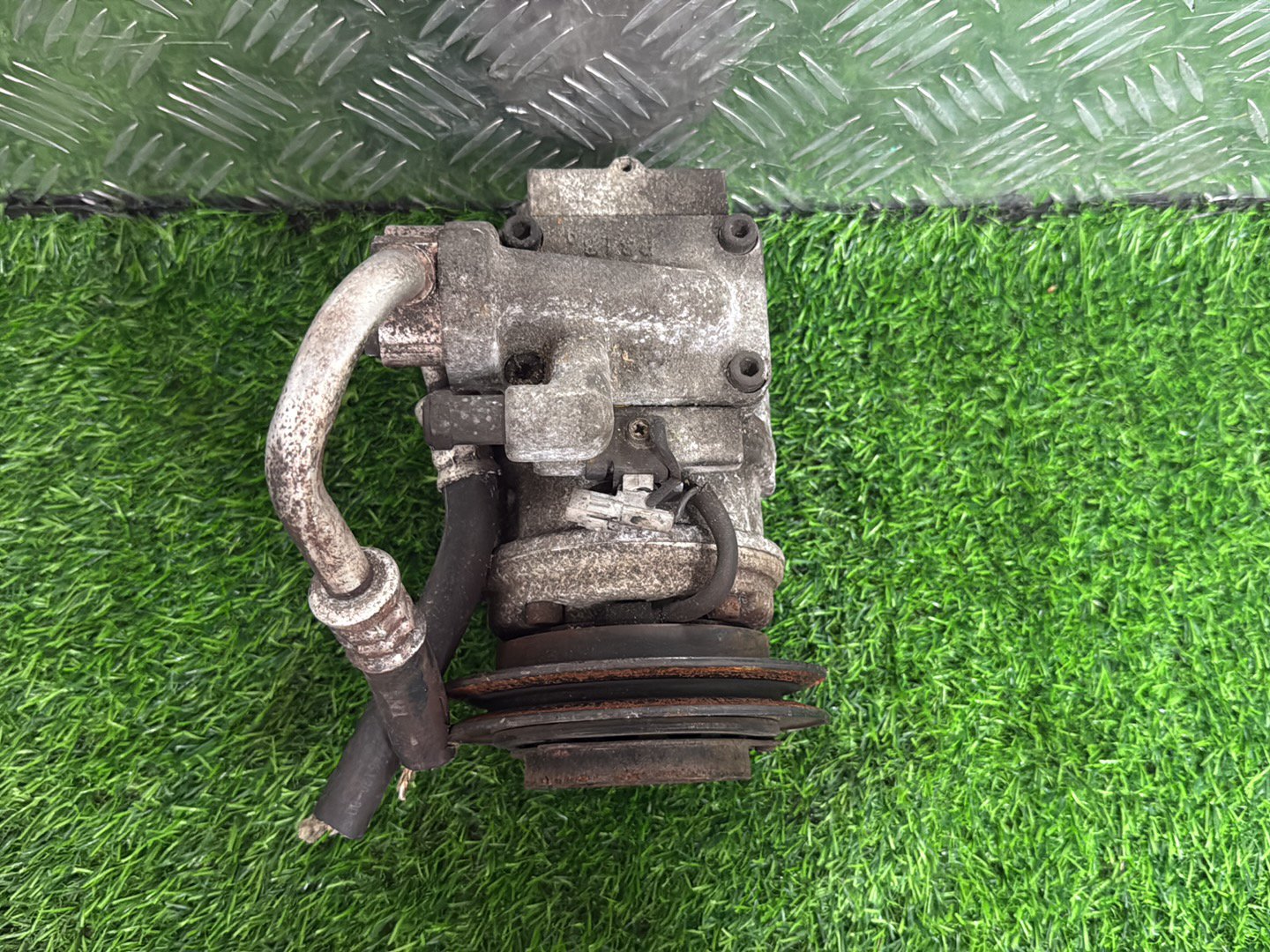Toyota Land Cruiser Prado A/C Compressor 1KZ 447200-4553
